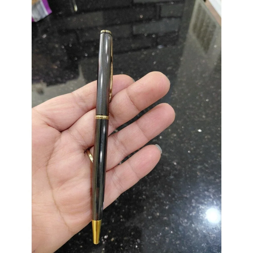 Parker Twist Mechanism Ballpoint Gold Metalic (Black Color)
